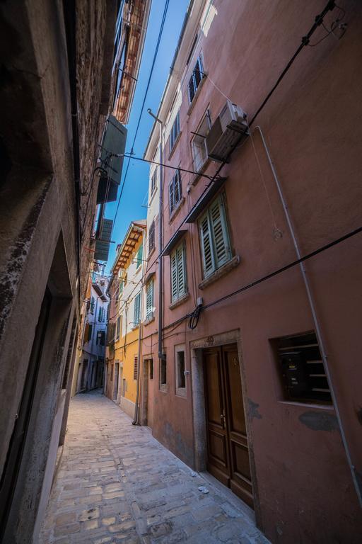 Apartman Delfin Rovinj Zewnętrze zdjęcie